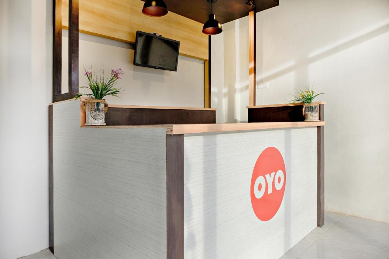 Super Oyo 2756 Anata Hotel Makassar Exterior photo